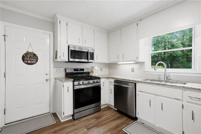6043 Jonathan Trace, Canton, GA 30115