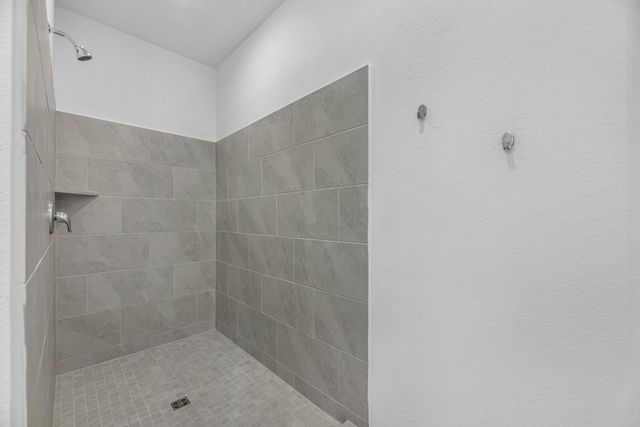 10120 Oakland Hills Drive, Cleveland, TX 77327