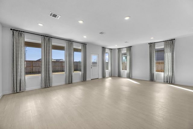 10120 Oakland Hills Drive, Cleveland, TX 77327