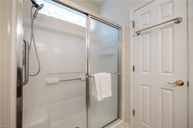 5035 Ocean WAY, Norfolk, VA 23518