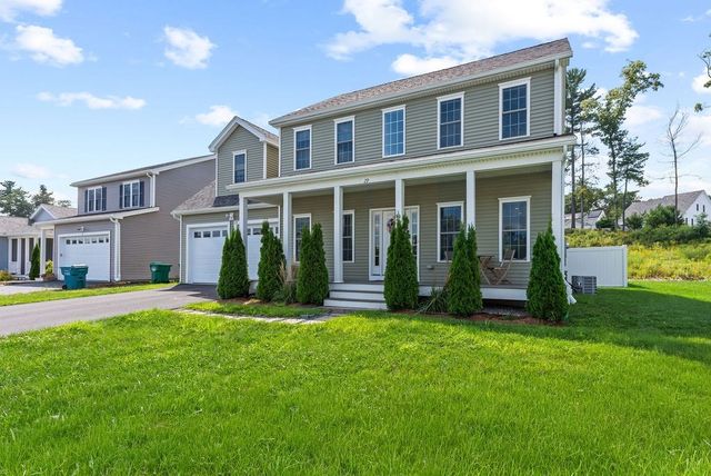29 Tea Party Dr 29, Uxbridge, MA 01569