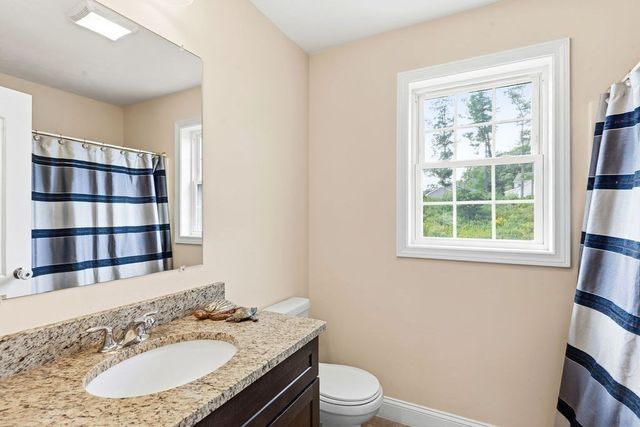 29 Tea Party Dr 29, Uxbridge, MA 01569