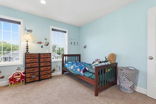 29 Tea Party Dr 29, Uxbridge, MA 01569