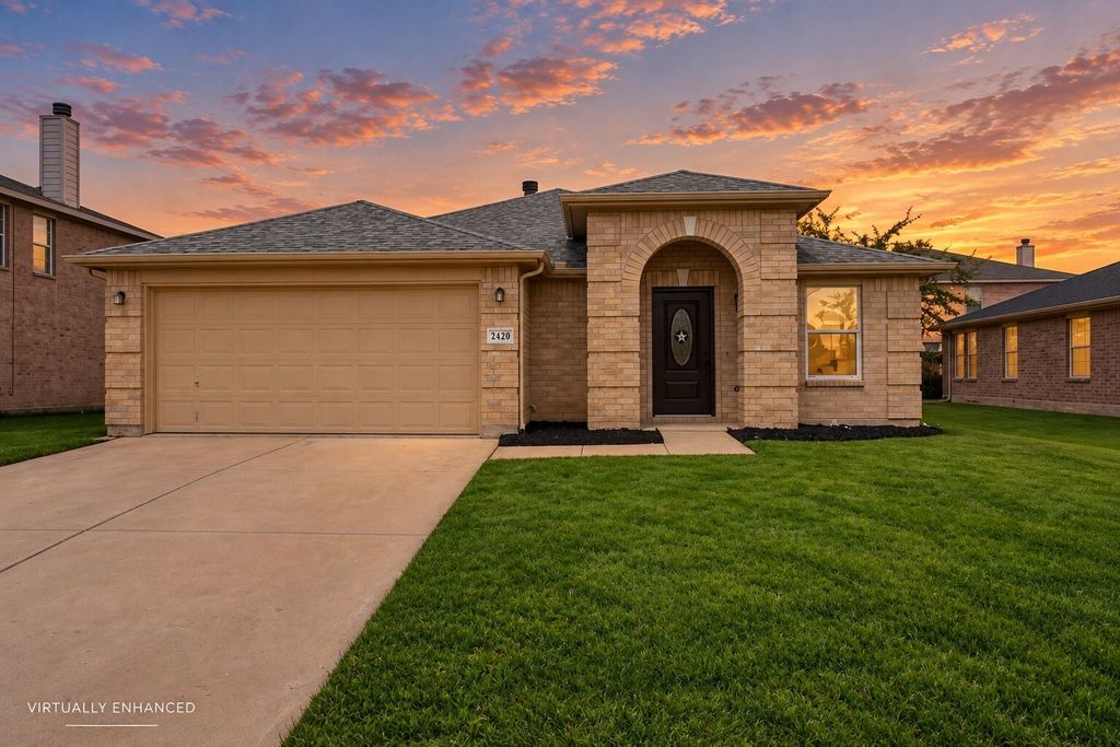 2420 Arroyo Springs Drive, Grand Prairie, TX 75052 — exterior