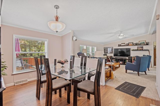 11155 West Drive, Demotte, IN 46310