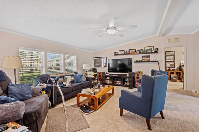 11155 West Drive, Demotte, IN 46310