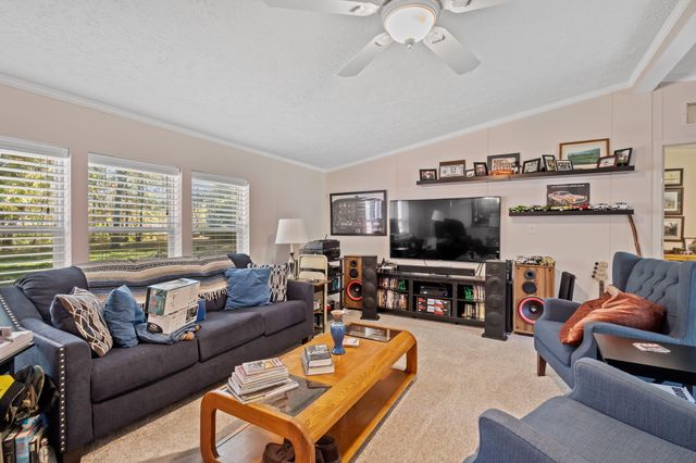 11155 West Drive, Demotte, IN 46310