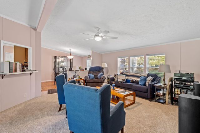 11155 West Drive, Demotte, IN 46310