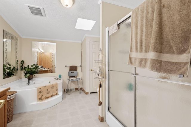 11155 West Drive, Demotte, IN 46310