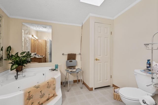 11155 West Drive, Demotte, IN 46310