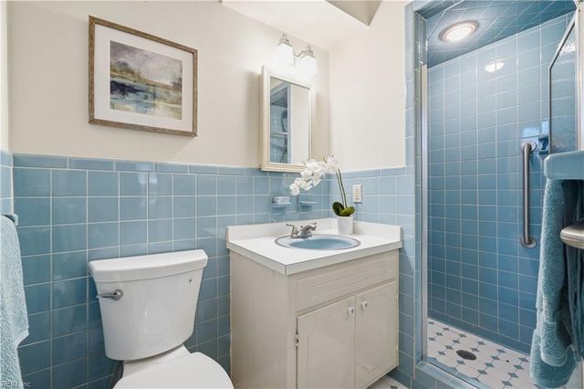 625 Pleasant Hall DR, Virginia Beach, VA 23464