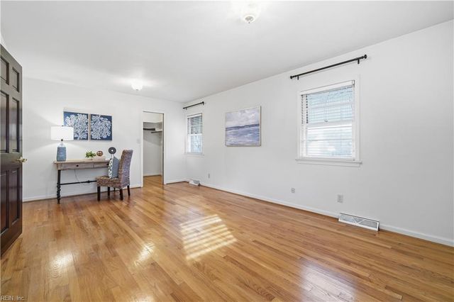 625 Pleasant Hall DR, Virginia Beach, VA 23464