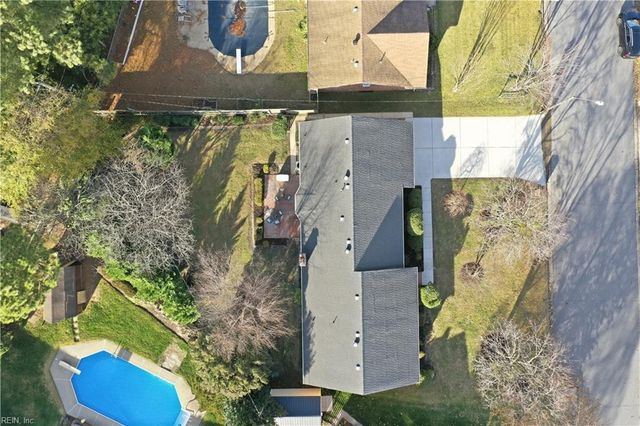 625 Pleasant Hall DR, Virginia Beach, VA 23464