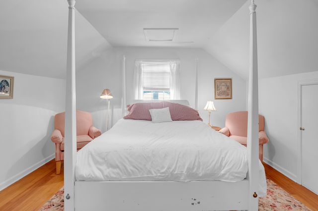 717 Grandview Ave, Newton, KS 67114