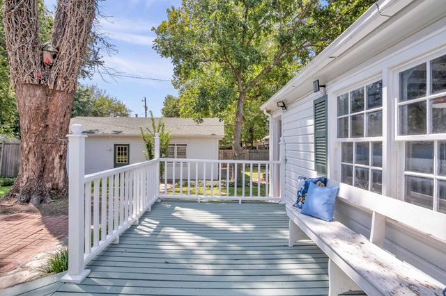 717 Grandview Ave, Newton, KS 67114