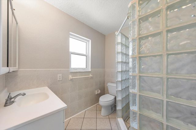 11171 105TH AVENUE, Largo, FL 33778