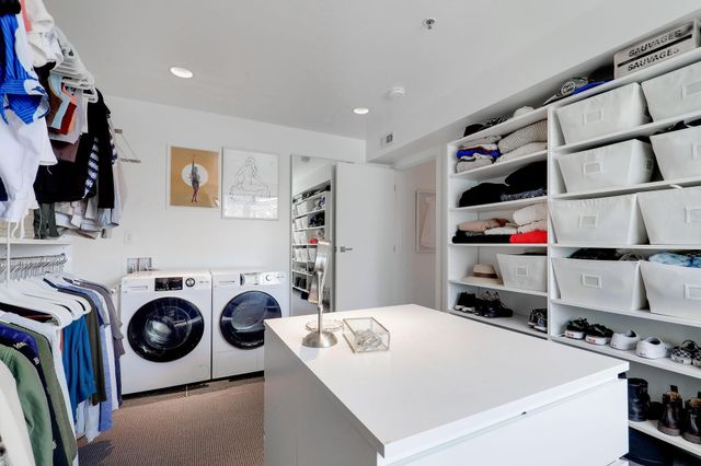 48 Groveland Terrace 414, Minneapolis, MN 55403
