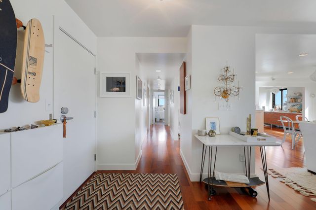 48 Groveland Terrace 414, Minneapolis, MN 55403