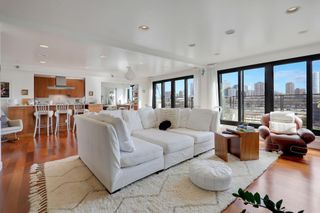 48 Groveland Terrace 414, Minneapolis, MN 55403