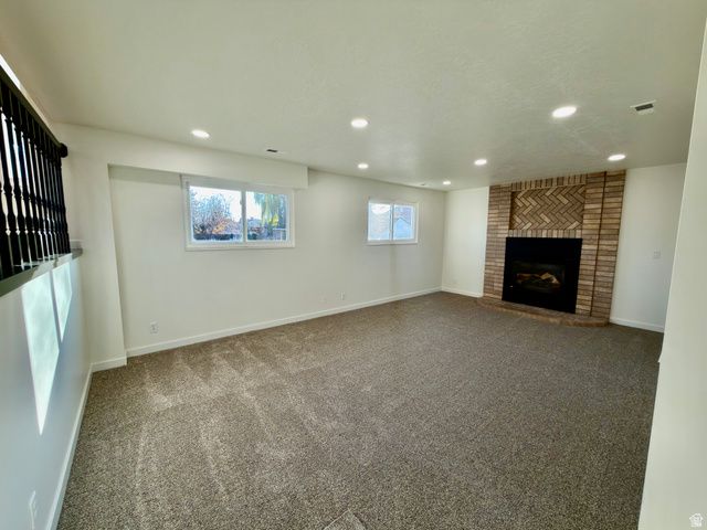 1467 W 1750 N, Clinton, UT 84015