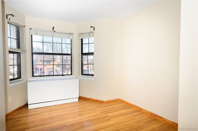 7124 164th Street 2FL, Fresh Meadows, NY 11365