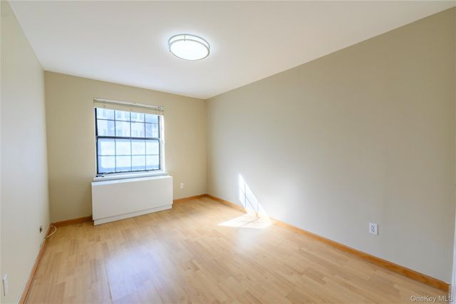 7124 164th Street 2FL, Fresh Meadows, NY 11365