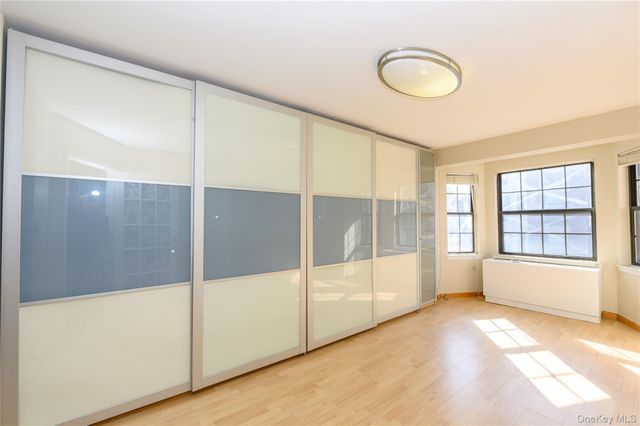 7124 164th Street 2FL, Fresh Meadows, NY 11365