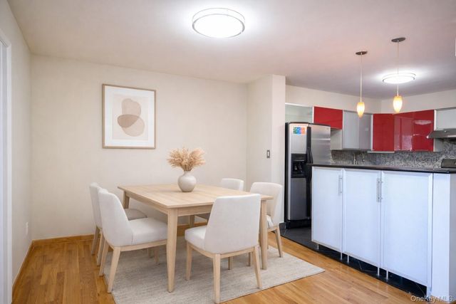 7124 164th Street 2FL, Fresh Meadows, NY 11365