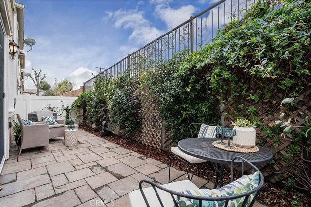 8561 N Walnut Way, West Hills, CA 91304