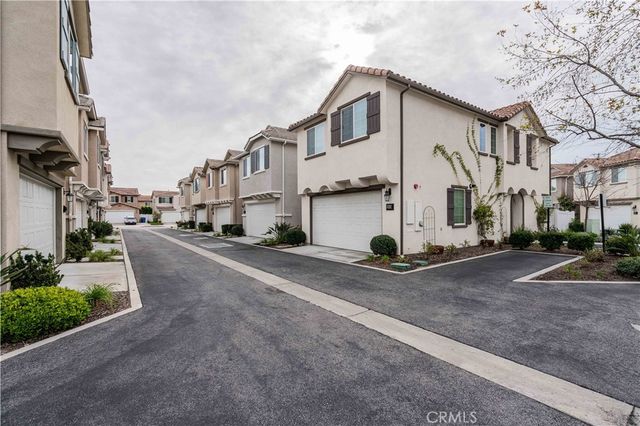 8561 N Walnut Way, West Hills, CA 91304