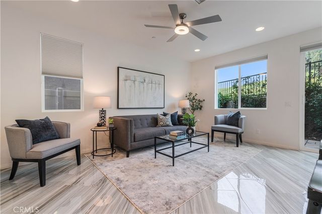 8561 N Walnut Way, West Hills, CA 91304