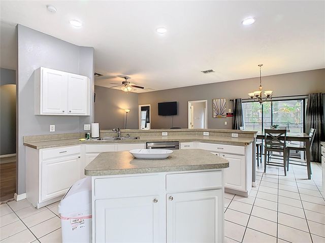 114 SANDY POINT WAY, Clermont, FL 34714