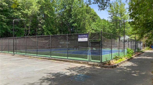 2864 Fontainebleau Drive, Atlanta, GA 30360