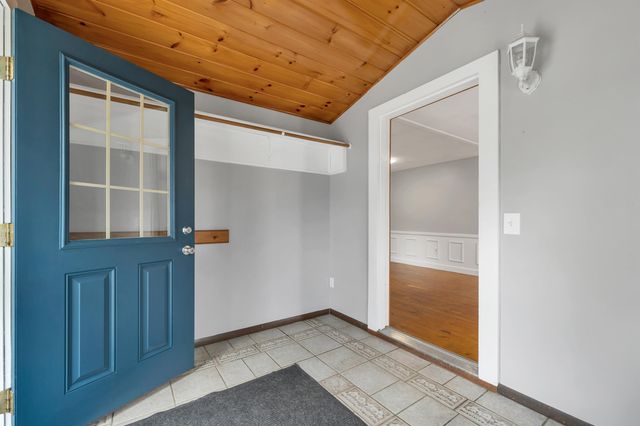 80 Docs Drive, Grantham, NH 03753