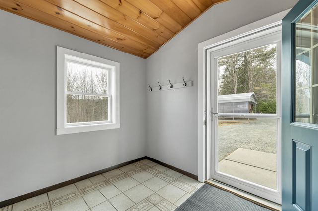 80 Docs Drive, Grantham, NH 03753