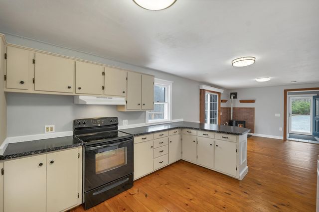 80 Docs Drive, Grantham, NH 03753