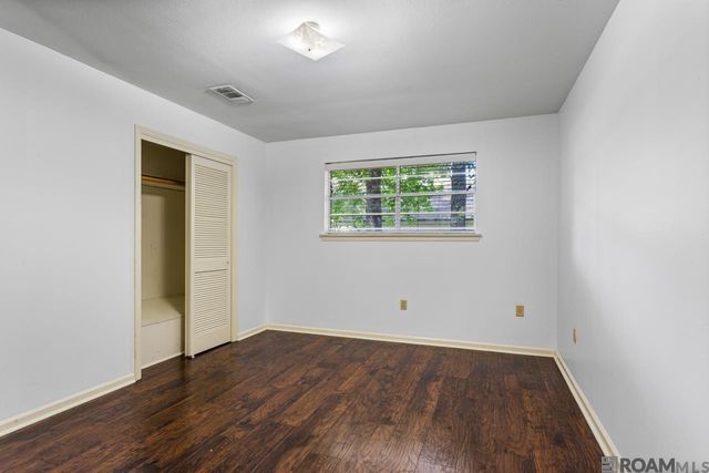 379 Baird Dr, Baton Rouge, LA 70808