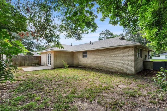379 Baird Dr, Baton Rouge, LA 70808