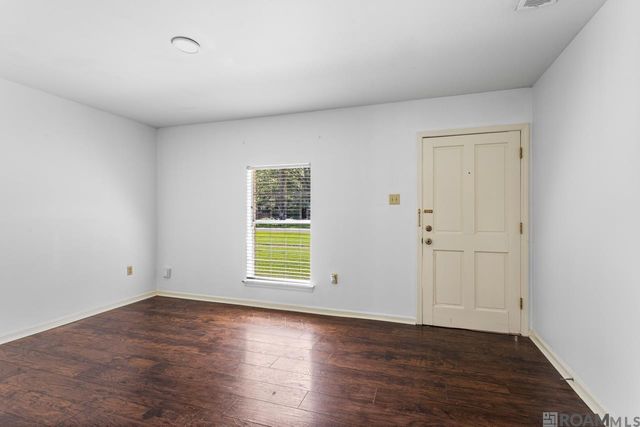 379 Baird Dr, Baton Rouge, LA 70808