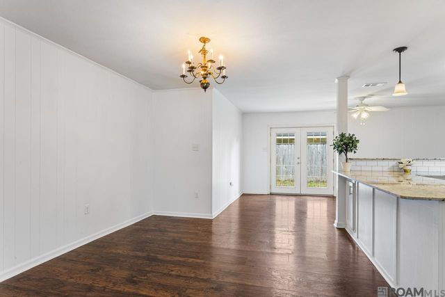379 Baird Dr, Baton Rouge, LA 70808