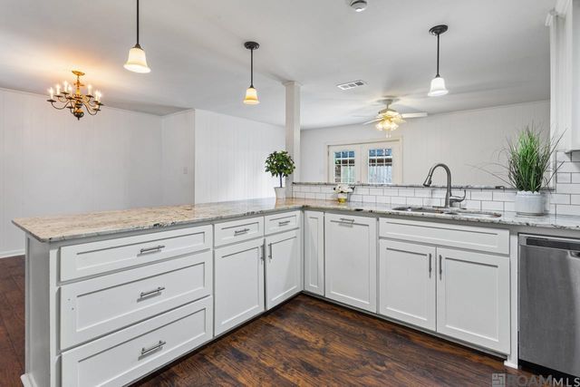 379 Baird Dr, Baton Rouge, LA 70808