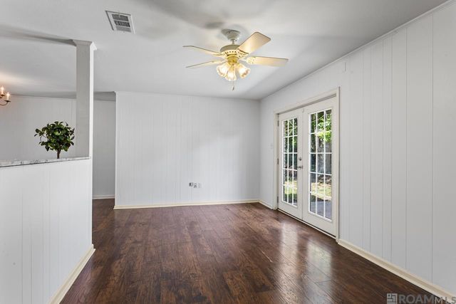 379 Baird Dr, Baton Rouge, LA 70808