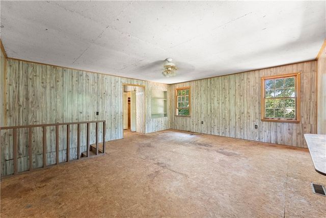 105 Fairlane Drive, Jefferson, GA 30549