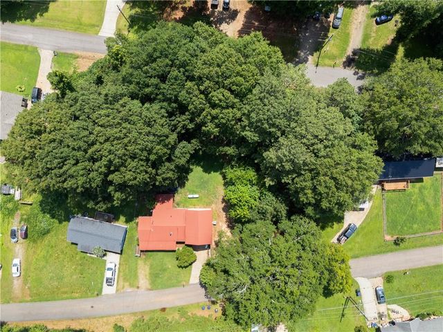 105 Fairlane Drive, Jefferson, GA 30549