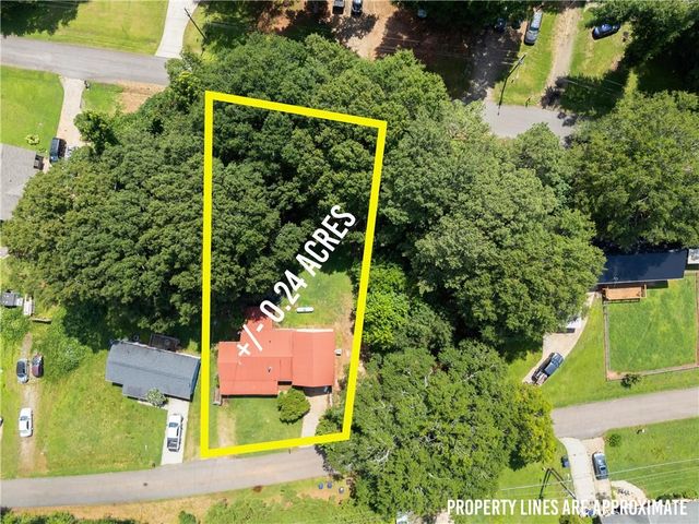 105 Fairlane Drive, Jefferson, GA 30549