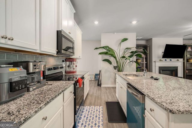 458 Burgundy Terrace SE, Atlanta, GA 30354