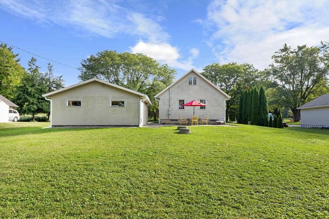 4273 County Road TT, Sun Prairie, WI 53590