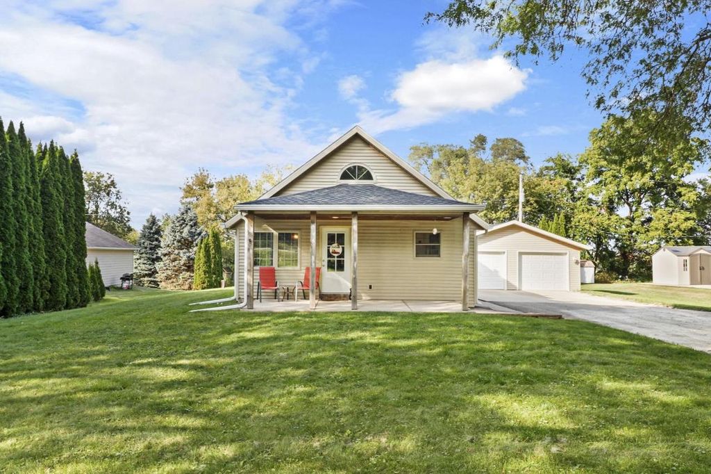 4273 County Road TT, Sun Prairie, WI 53590