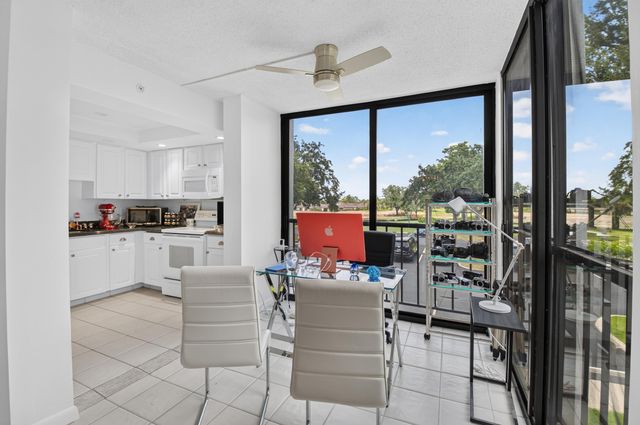 7847 Lakeside Boulevard 1024, Boca Raton, FL 33434