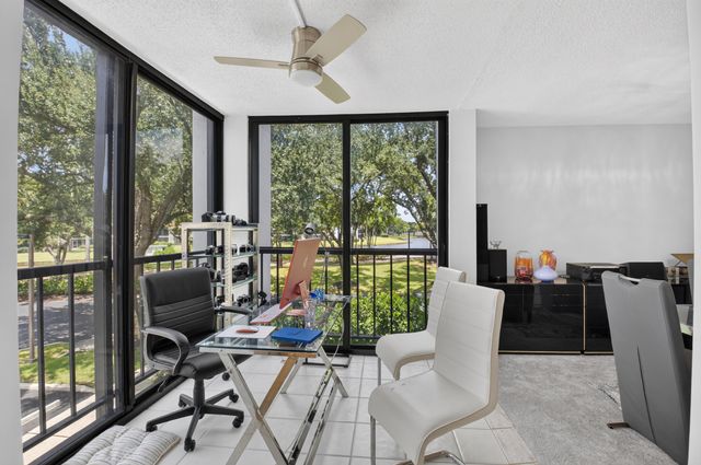 7847 Lakeside Boulevard 1024, Boca Raton, FL 33434